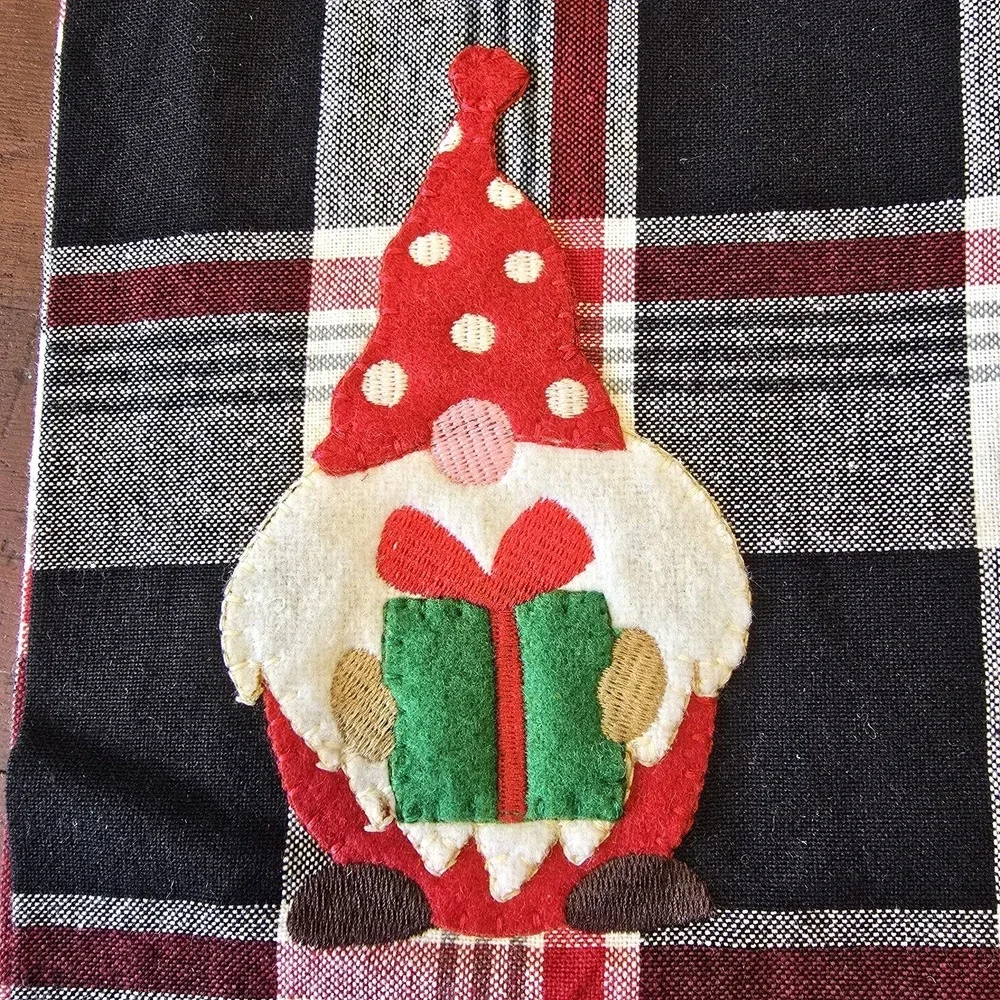 Home Collections by Raghu Plaid Christmas Gnome Hand Towel‎ 100% Cotton Holiday
